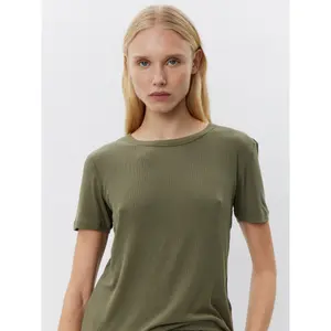 T-shirt de mulher Sofie Schnoor Nataliasw image-3