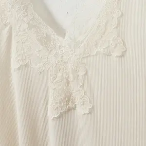 Tampo do tanque feminino Sofie Schnoor Danilla image-2