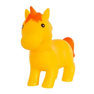 Jouet de bain licorne en caoutchouc Softee image-2