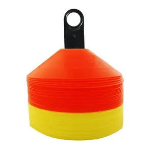 Conjunto de 48 cones com cinto Softee image-0