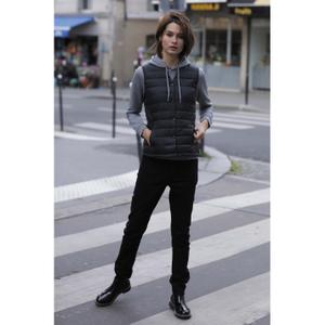 03173-309-mouwloos-damesjack-sol-s-arthur-diepzwart