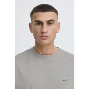 T-shirt Solid Uwe image-5