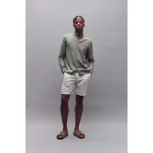 Shirt Solid Allan image-1