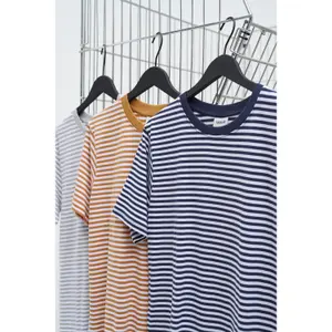 T-shirt Solid Fishier image-3