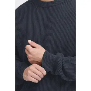 Sweater Solid Gia image-6