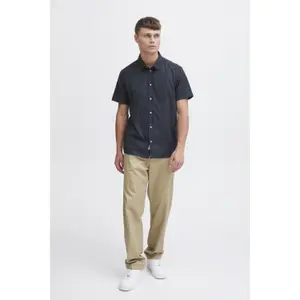 Shirt Solid Pete image-2