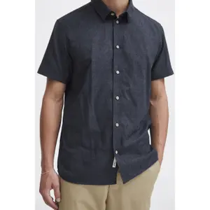 Shirt Solid Pete image-3