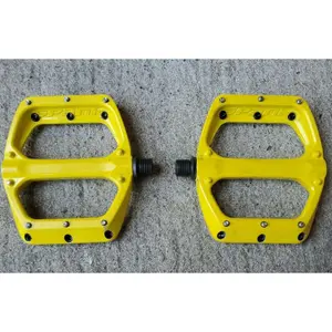 Pedals Spank Spoon DC