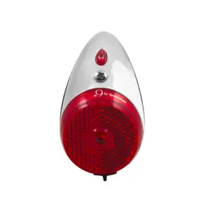 170315-fahrradlicht-mit-dynamo-hinten-am-schutzblech-spanninga-6v-rot-tu