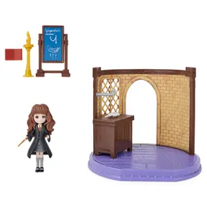 Figurine Spin Master Harry Potter Magic Enchantments Classroom + Hermione image-1