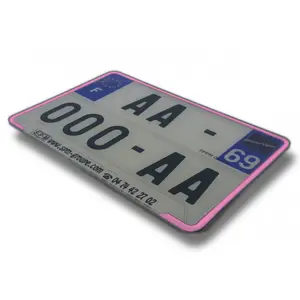 Umrandung des Motorradkennzeichens SPM