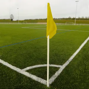 Juego de 4 esquineros rígidos con 4 banderas Sporti image-0