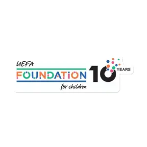 marking-005329-uefa-abzeichen-foundation-10yr-anniversary-2025-26-weiss
