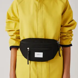 Bananentasche Sandqvist Aste image-4