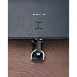 Women's backpack Sandqvist Vilda Metal Hook image-3