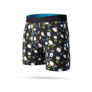 Boxer Stance Ditzy War image-0