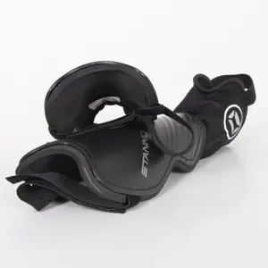 Shin guards Stanno Liga III image-4