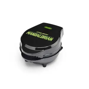 Select Brands Waffle Maker Star Wars The Mandalorian The Child image-2