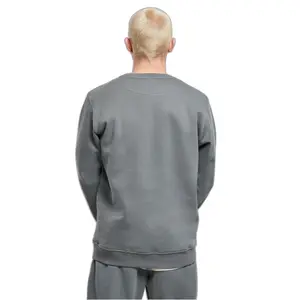 Sweter z okrągłym dekoltem Starter Essential image-3