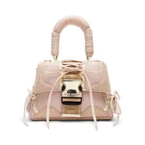 sm13001346-04005-nug-damenhandtasche-steve-madden-diego-r-nude-gold-tu