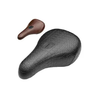 Silla pivotal Stranger Zefaria Slim Eric Lichtenberger Signature