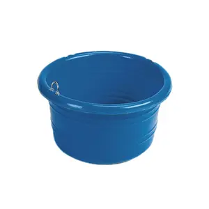 Round Wall-Mounted Horse Feeder Plastic Stubbs S44AFT