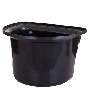 821880-b001-000-futternapf-pferd-kunststoff-mit-haken-stubbs-schwarz-tu