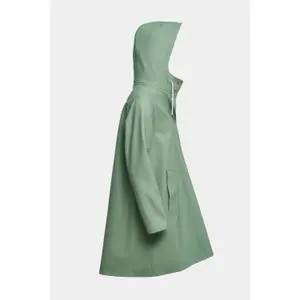 Raincoat woman Stutterheim Mosebacke image-3