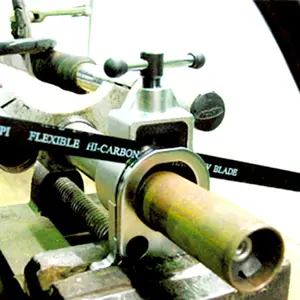 Seghetto per metalli con 2 lame per tagliare acciaio e carbonio Super B TB-1161 image-2