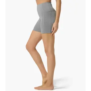 Women's shorts super.natural Liquid Flow image-3