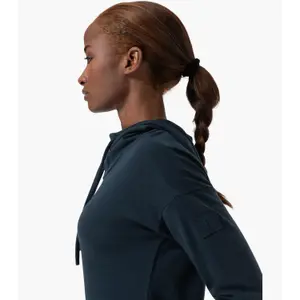 Sweatshirt à capuche femme super.natural Funnel Bio image-4