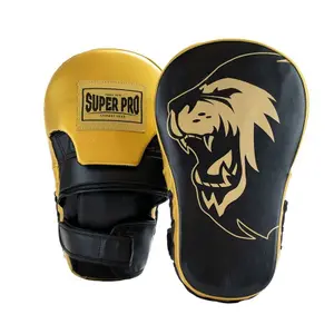 Curved leather striking shield Super Pro image-0