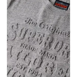 Camiseta casual con logo en relieve Superdry image-4