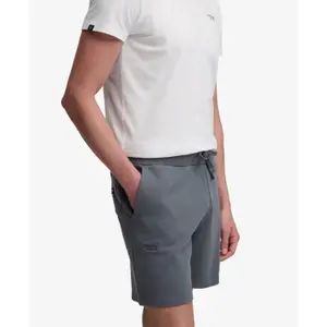 Short clásico con logo essential Superdry image-4