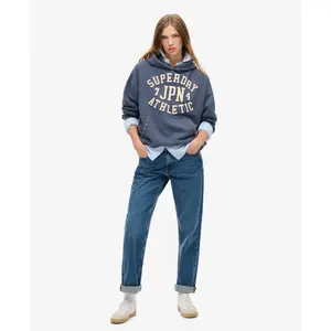 Sudadera con capucha oversize con motivo aplicado para mujer Superdry Athletic Essentials image-3