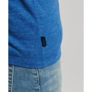 Camiseta de algodón orgánico con cuello de pico Superdry Essential image-3