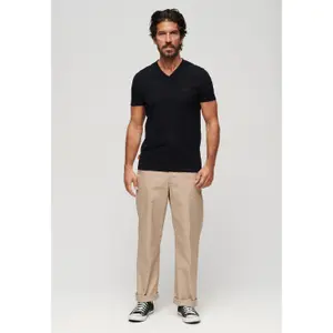 V-neck T-shirt with embroidered logo in organic cotton Superdry image-1