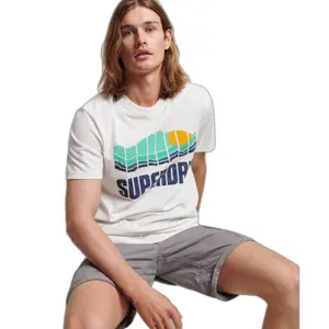 T-shirt biologique Superdry Vintage Great Outdoors image-0