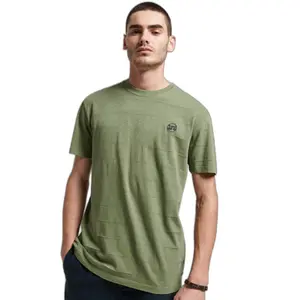 m1011570a-ztv-t-shirt-aus-bio-baumwolle-superdry-vintage-olivgrun-khaki
