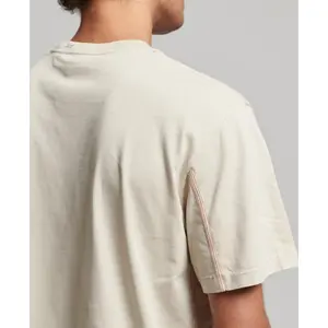 Camiseta con bolsillo Superdry Contrast Stitch image-4