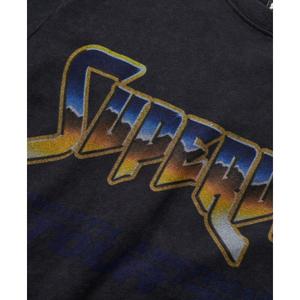 T-Shirt mit Rockband-Motiv Superdry image-6