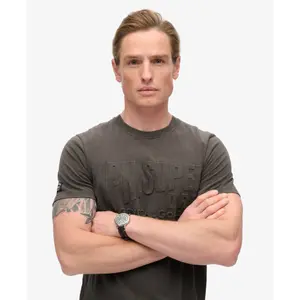 Camiseta con logo en relieve Superdry image-4