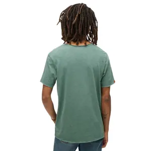 T-Shirt mit V-Ausschnitt und offenen Kanten Superdry image-3