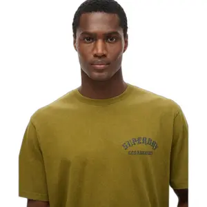 Camiseta Superdry Neo Trad Tattoo image-5