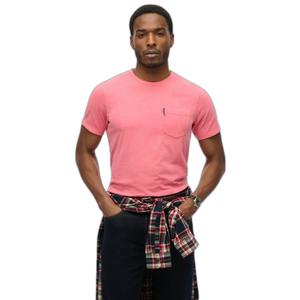 m1012206a-e9q-t-shirt-classico-con-tasca-superdry-essential-rosso-paradiso-sbiadito