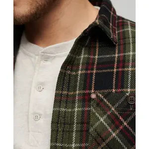 Sobrecamisa acolchada Superdry Merchant Store image-4