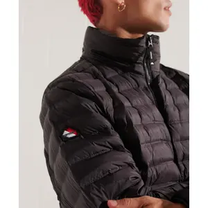 Plumífero Superdry Core image-3