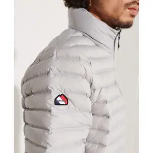 Plumífero Superdry Core image-6