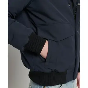 Plumífero con capucha Superdry Everest image-3