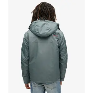 Corta-vento com capuz Superdry Mountain image-4